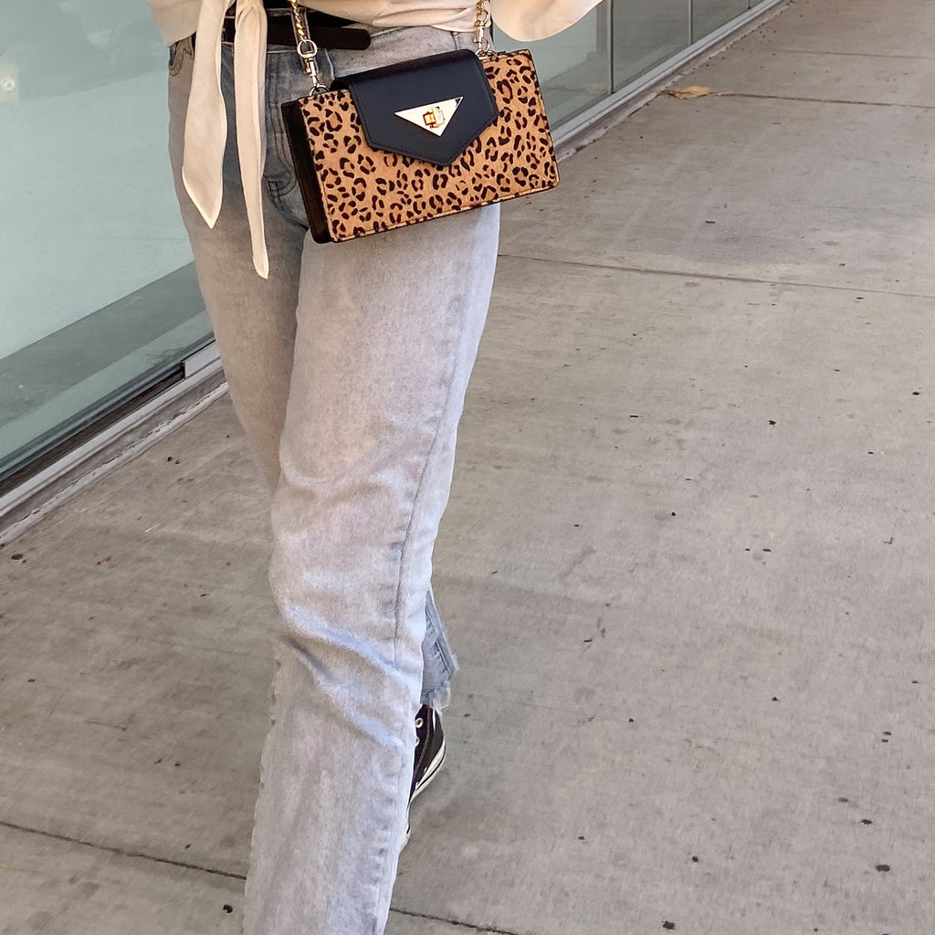 SUSU Mini Crossbody Bag Small Leather Leopard Black Purse Wristlet Women's Handbag - Clairellas